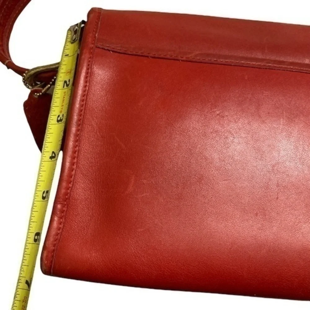 Coach vintage red leather NYC new York city spectator bag 9795 RARE